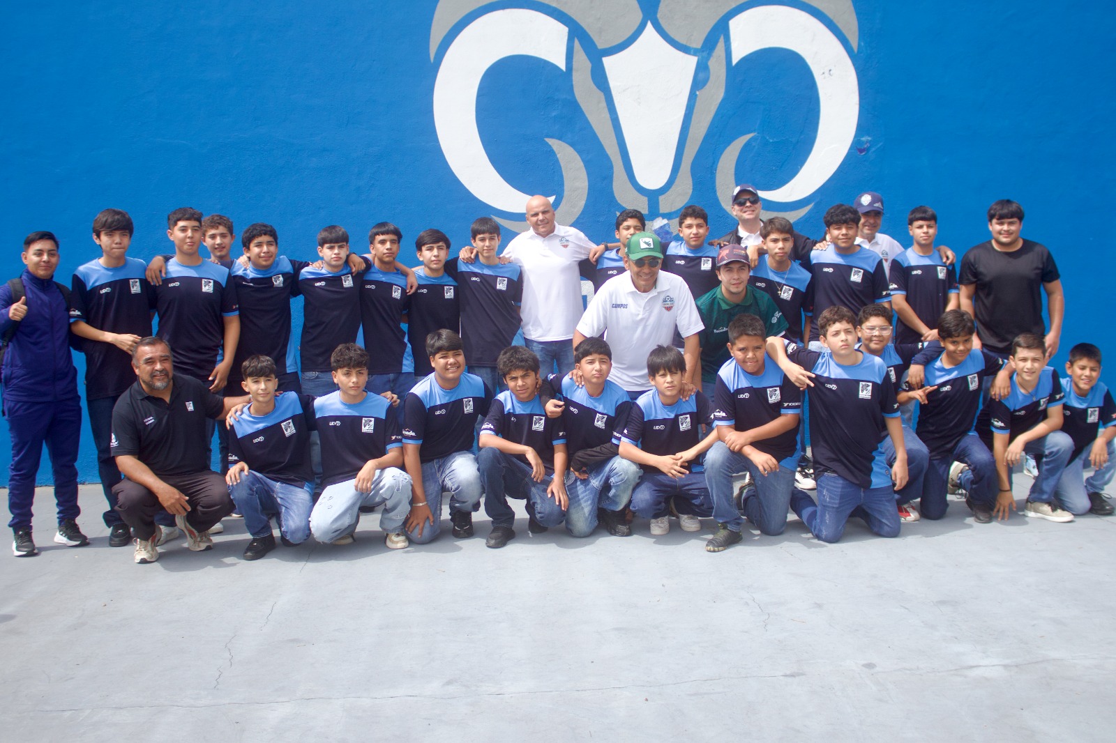ASISTENCIA AL EVENTO DE FÚTBOL EN EL TECNOLÓGICO DE MONTERREY